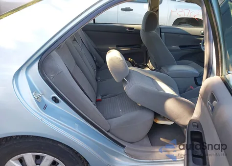 2005 Toyota Camry Le from USA, damaged, VIN 4T1BE32K65U627162